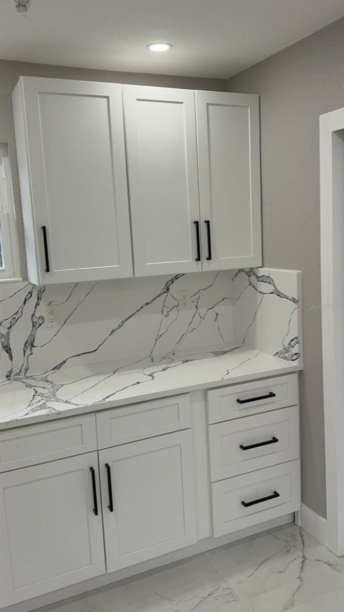 MASCOTTE STIEFEL SUB - Residential