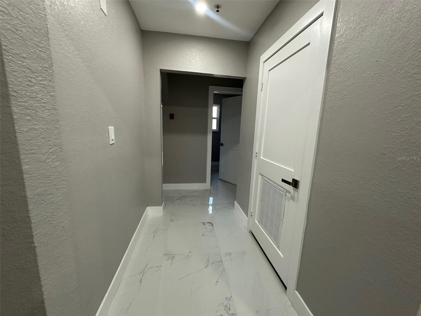 MASCOTTE STIEFEL SUB - Residential