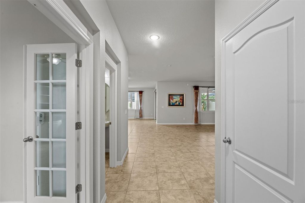 Photo of 6041 W Town Center Boulevard, Orlando, FL 32837 (MLS # O6382947)