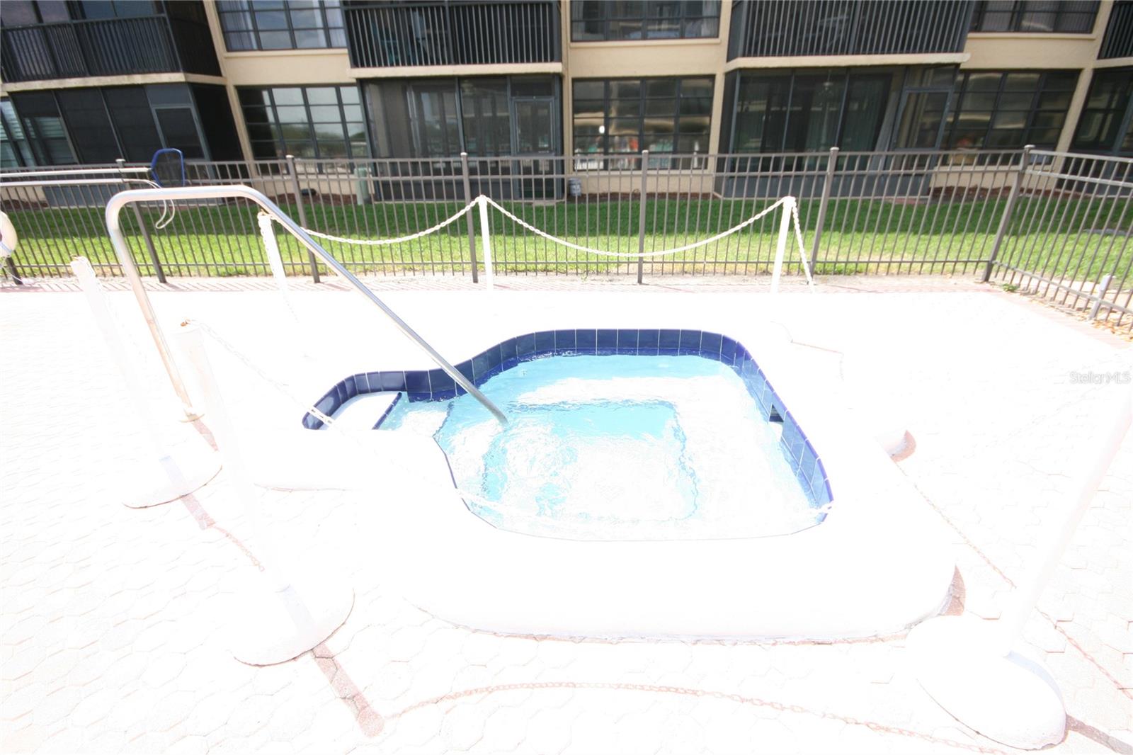 BAY MARINER THE CONDO - Residential