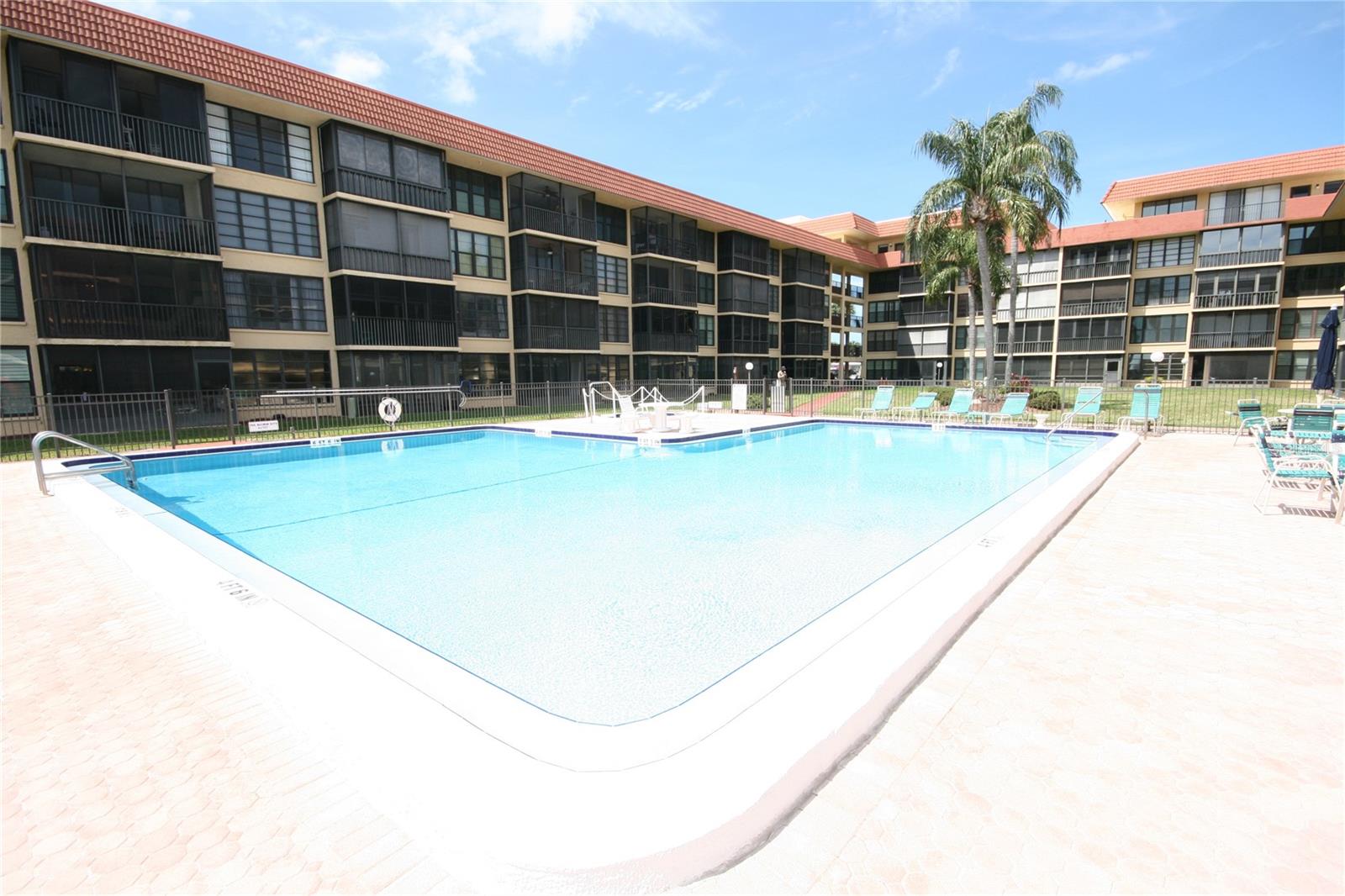 BAY MARINER THE CONDO - Residential