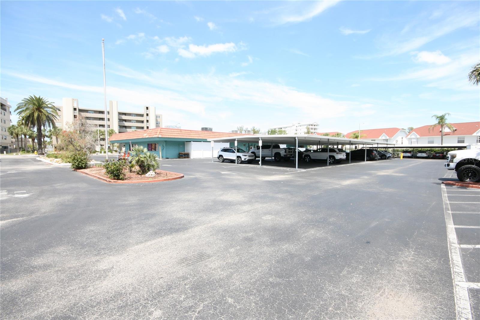 BAY MARINER THE CONDO - Residential