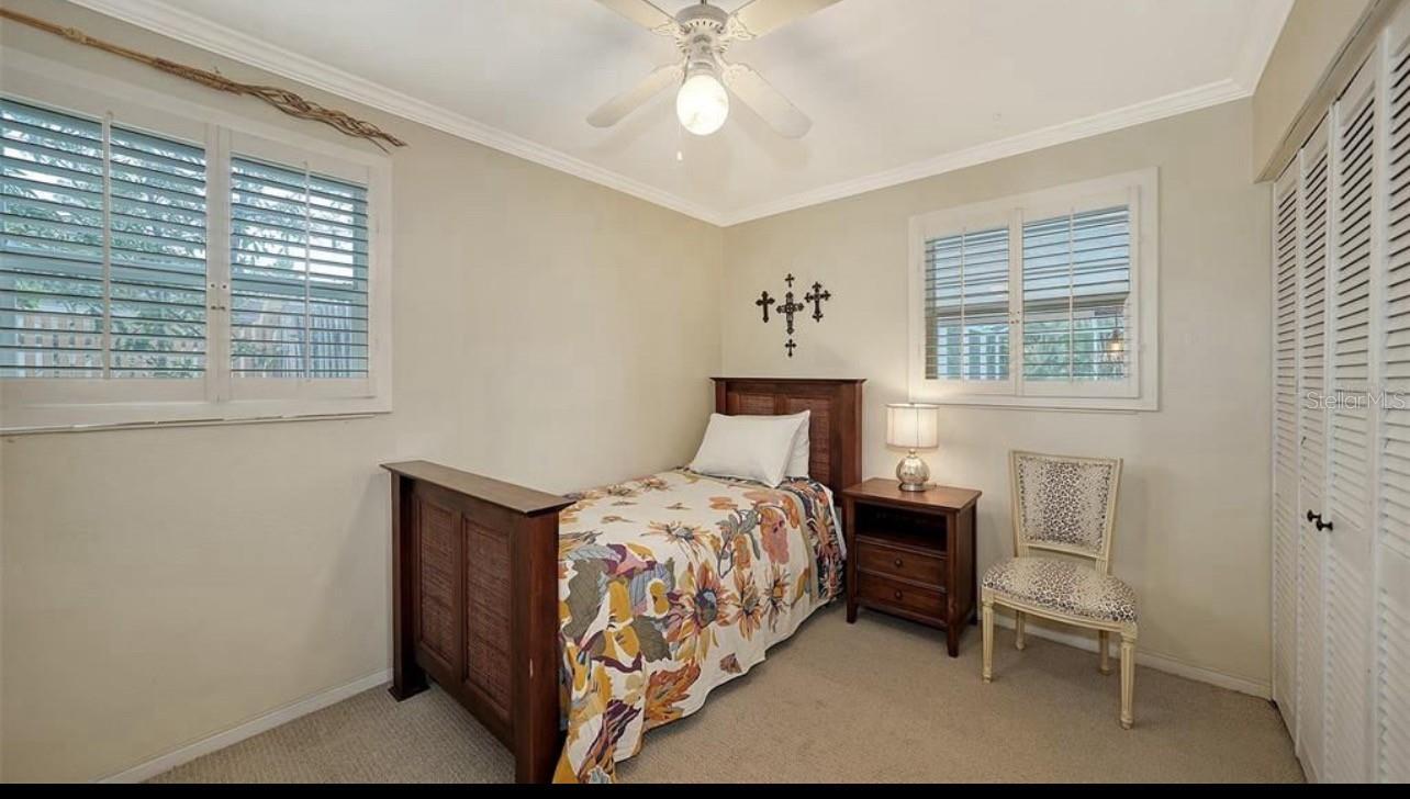 LOMA LINDA PARK - Residential
