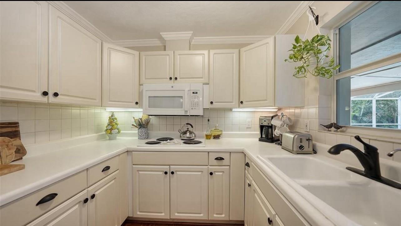LOMA LINDA PARK - Residential