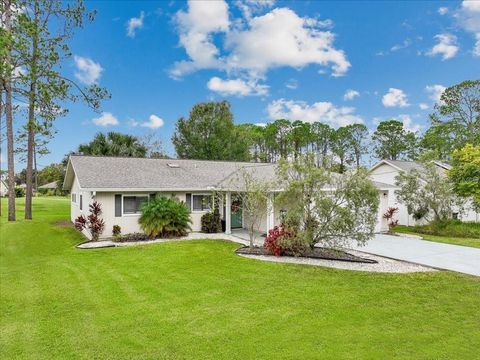 Photo of 50 Westfield Lane, Palm Coast, FL 32164 (MLS # FC313014)