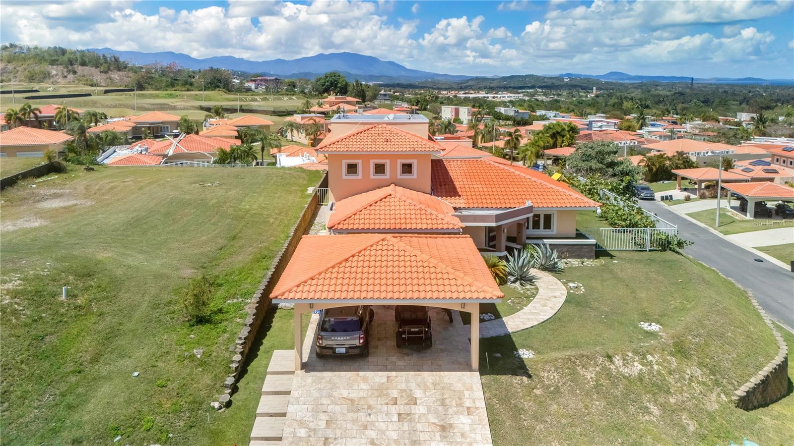 PALMAS DEL MAR - Residential