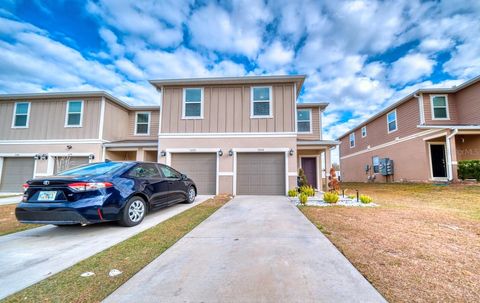 Photo of 1568 Mirabella Circle, Davenport, FL 33897 (MLS # S5143795)