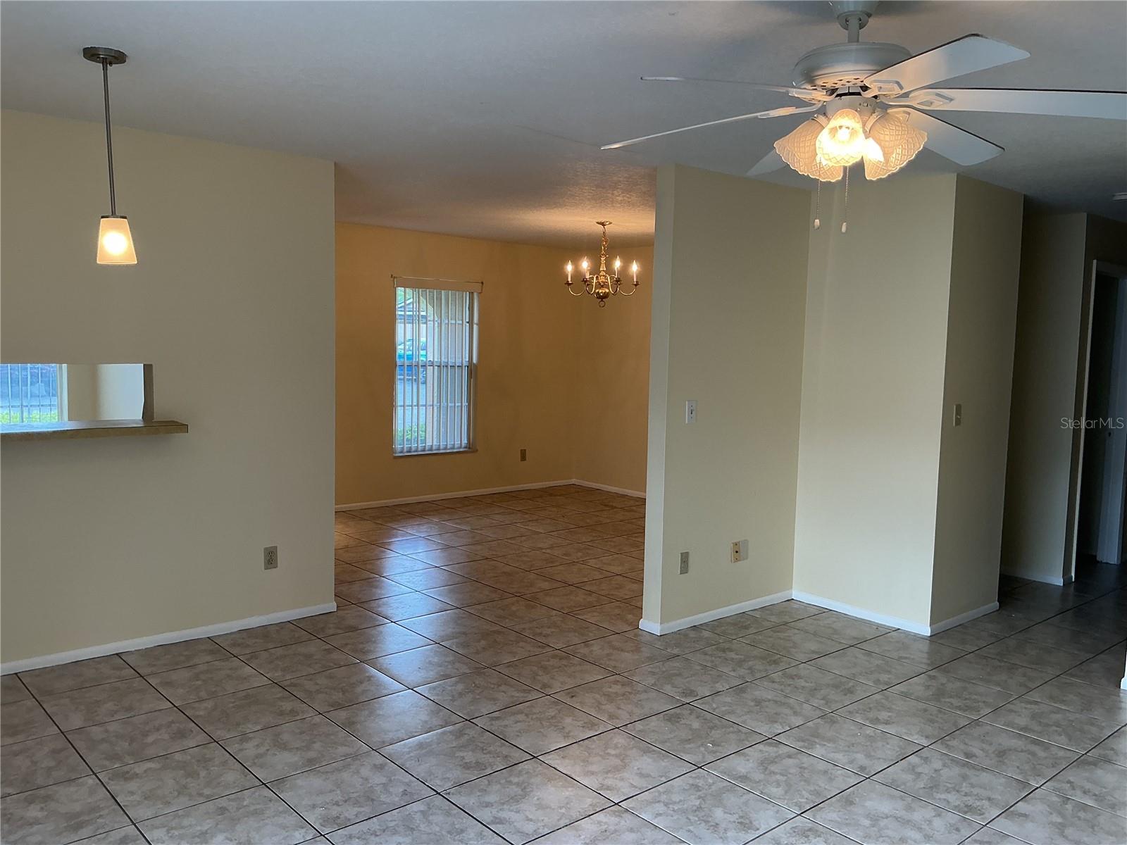 SUMMIT VILLAGE UNIT 3 A CONDO - Residential