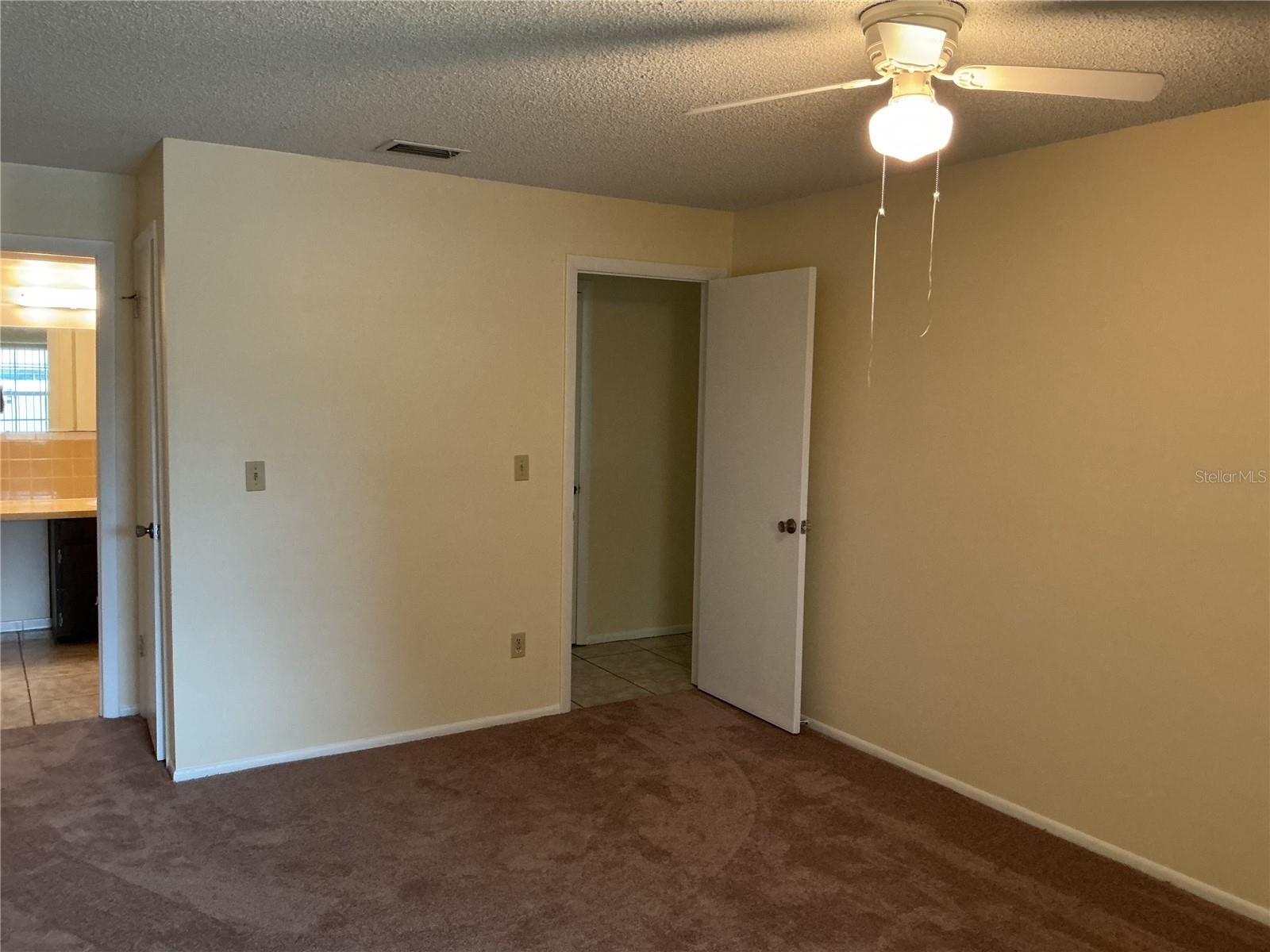 SUMMIT VILLAGE UNIT 3 A CONDO - Residential