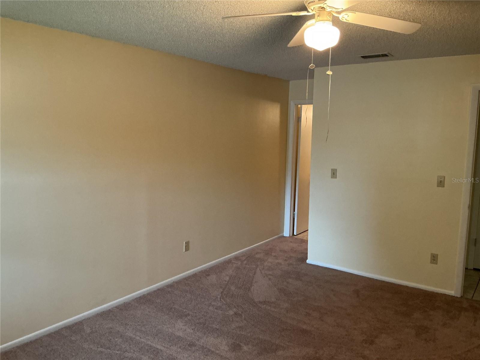 SUMMIT VILLAGE UNIT 3 A CONDO - Residential