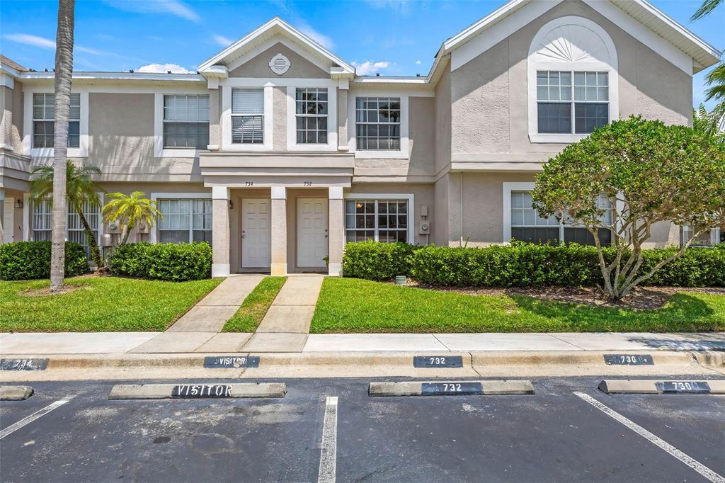 Photo of 732 Kensington Lake Circle, Brandon, FL 33511 (MLS # TB8382177)