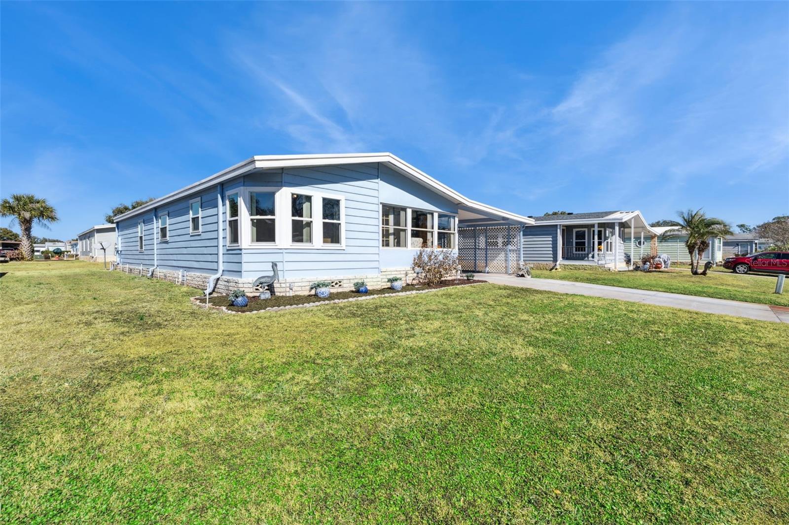 TAVARES FOX RUN MOBILE HOME - Residential