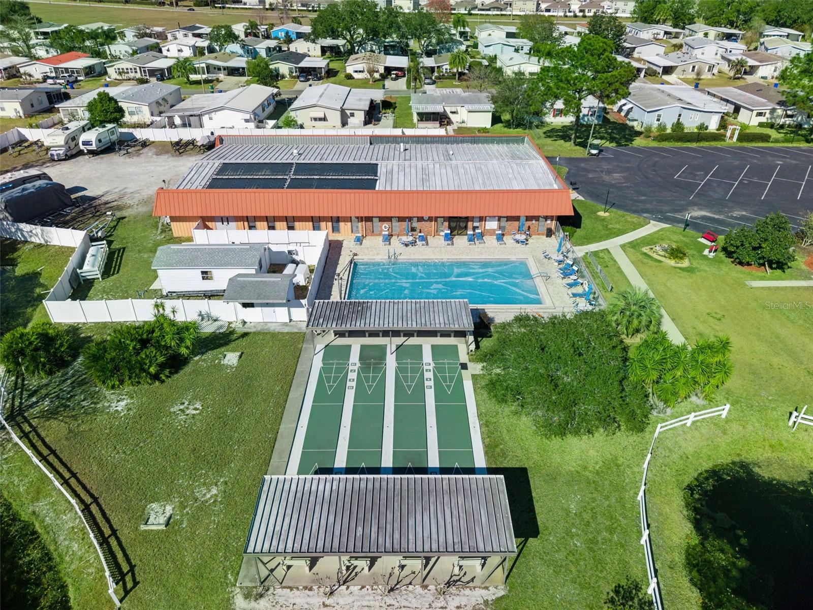 TAVARES FOX RUN MOBILE HOME - Residential