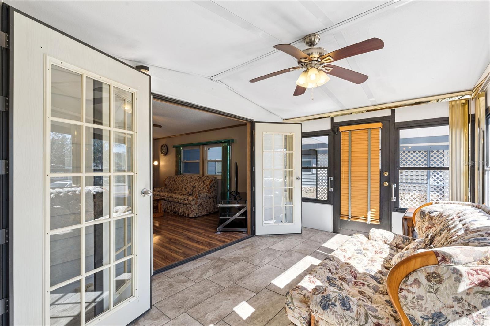 TAVARES FOX RUN MOBILE HOME - Residential