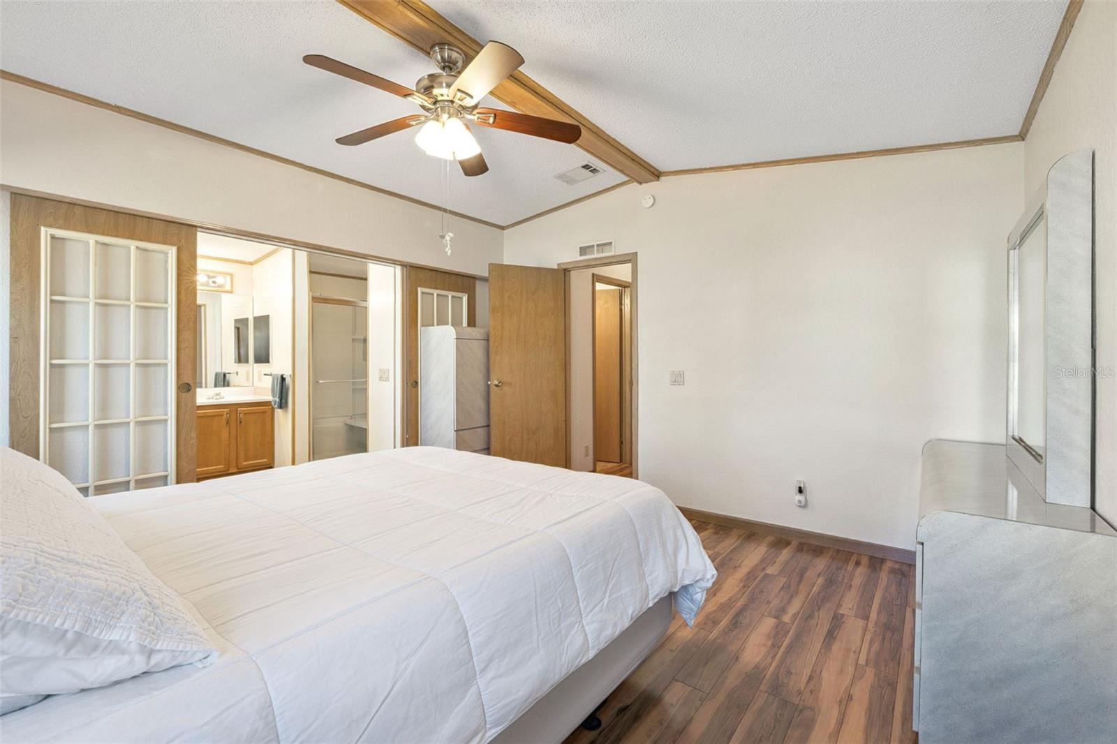 TAVARES FOX RUN MOBILE HOME - Residential