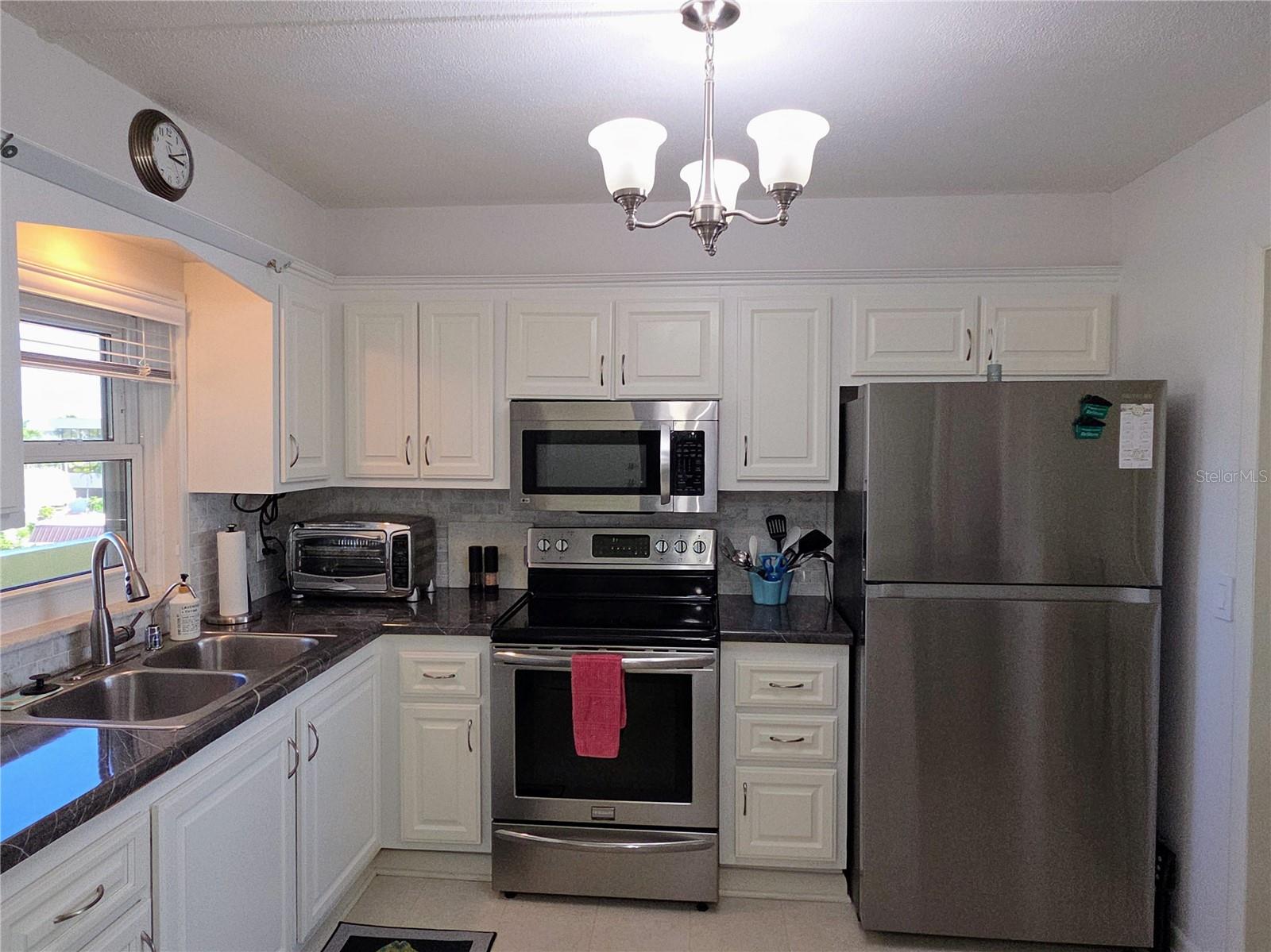 WASHINGTON TOWERS THE CONDO - Residential Lease