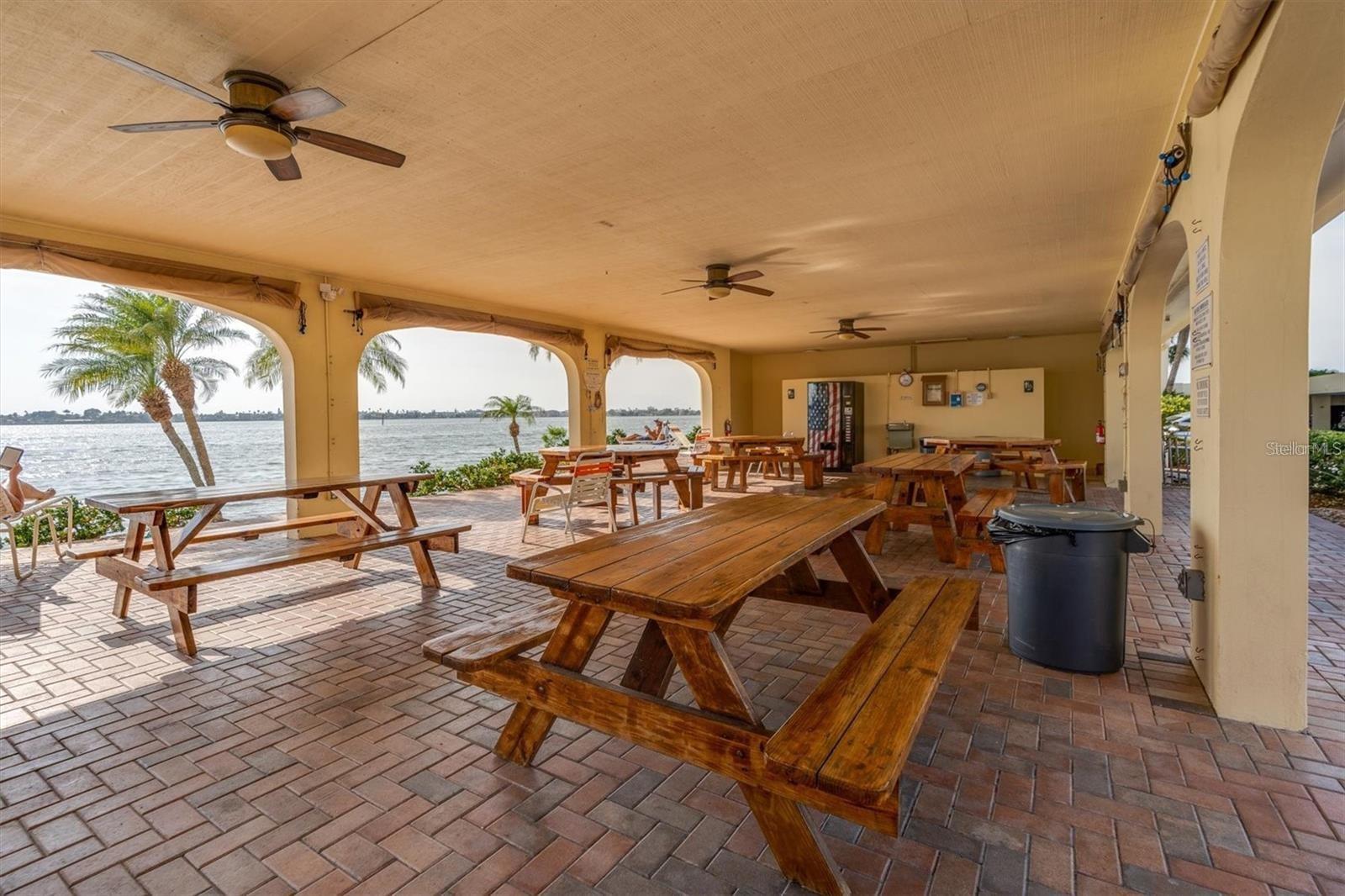 WASHINGTON TOWERS THE CONDO - Residential Lease