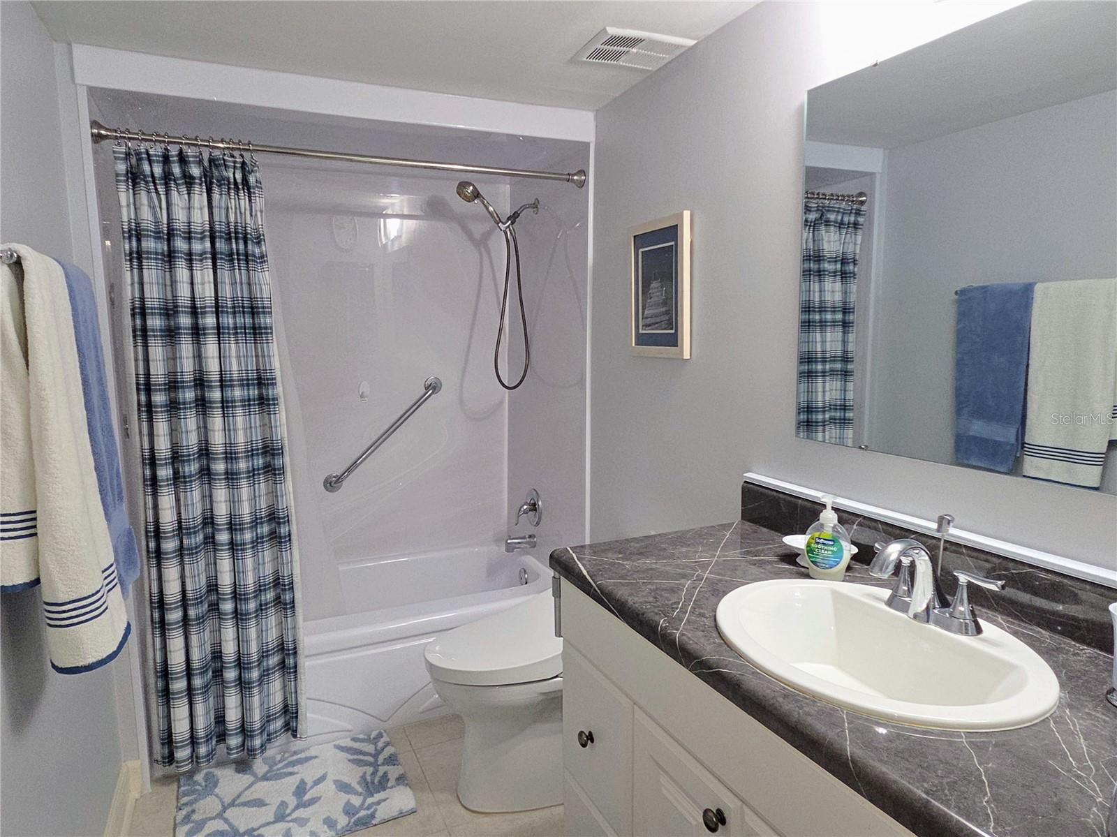 WASHINGTON TOWERS THE CONDO - Residential Lease