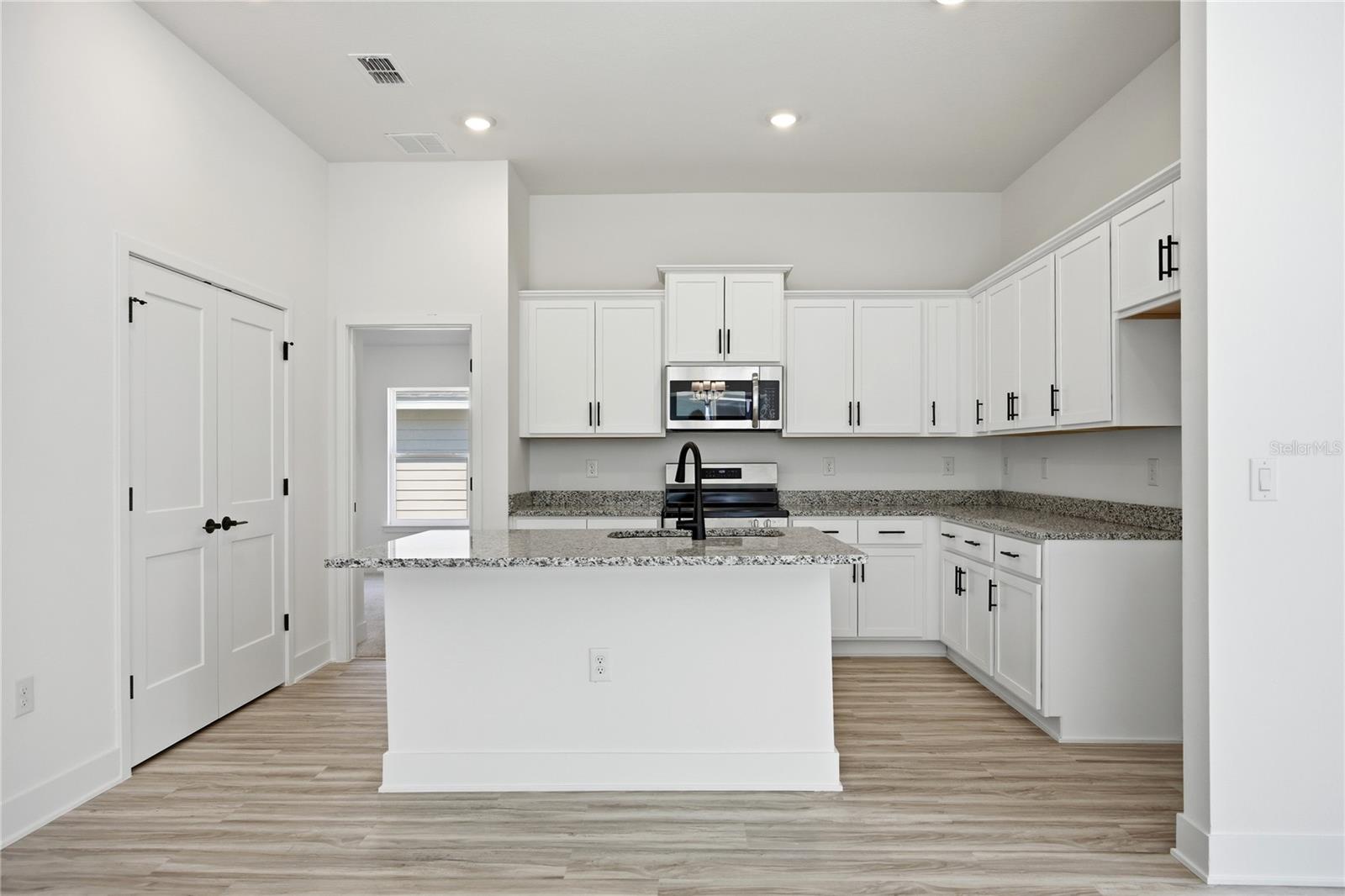 BRIARWOOD - Residential