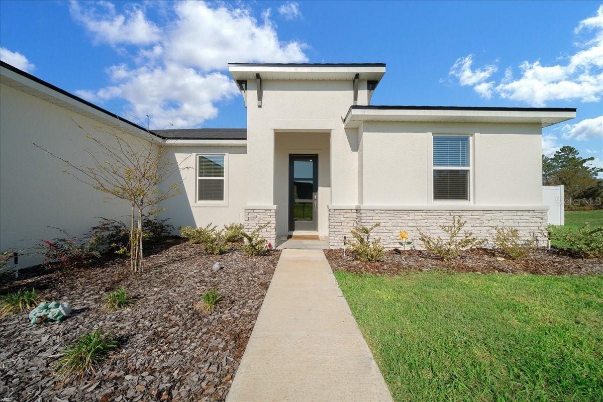 16195 SW 48TH CIRCLE