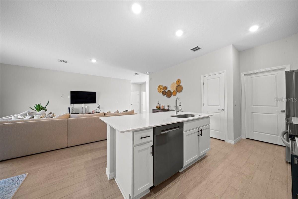 MARION OAKS UN 05 - Residential