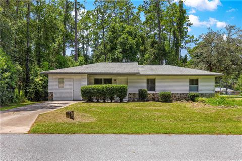Photo of 18 Pecan Loop, Ocala, FL 34472 (MLS # OM706386)