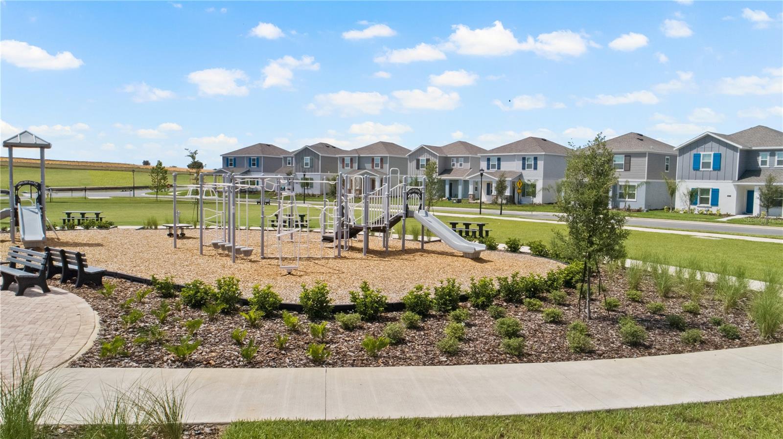 WELLNESS WAY 50S - Residential
