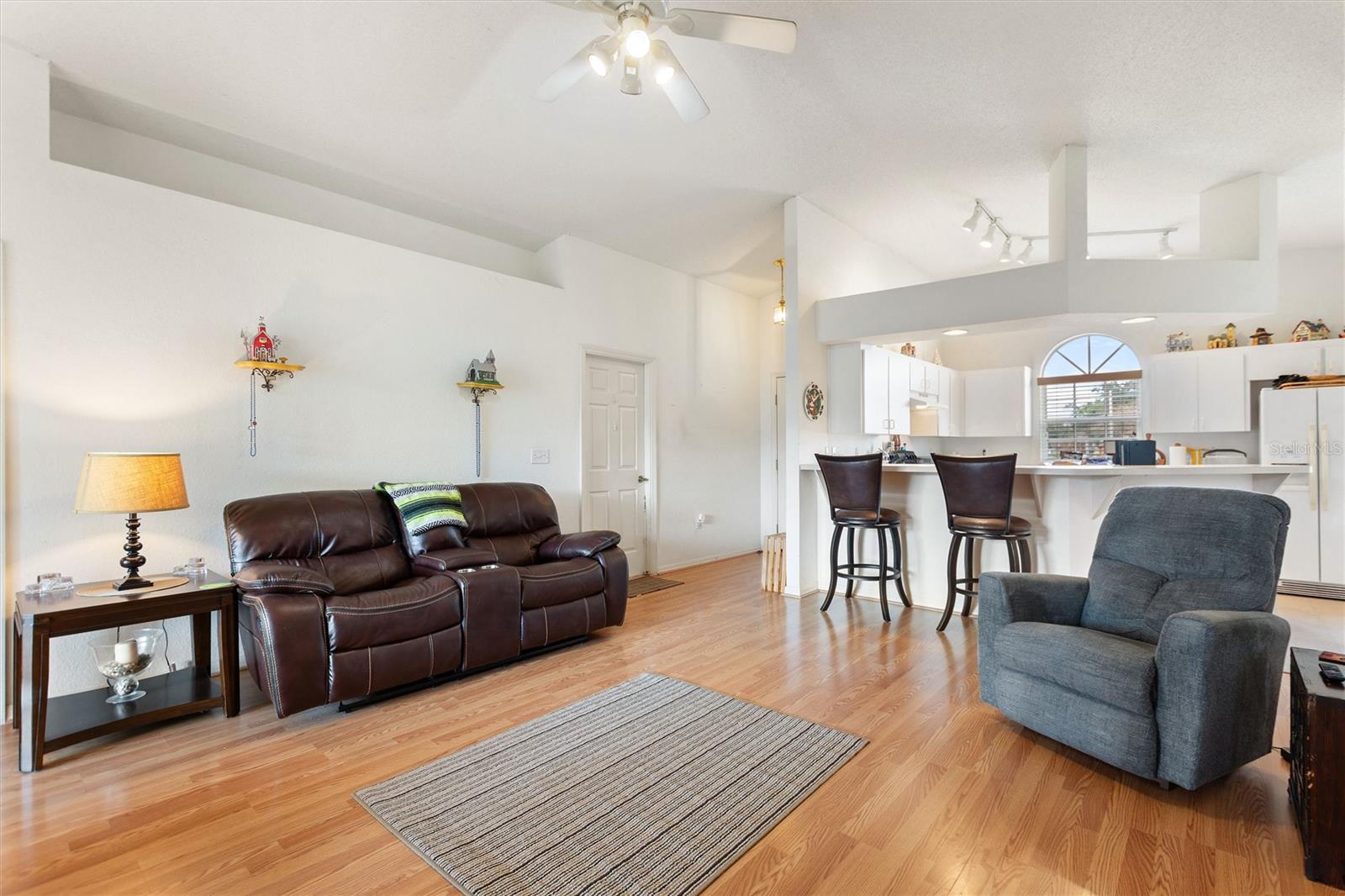 HIGHLAND HARBOR - Residential