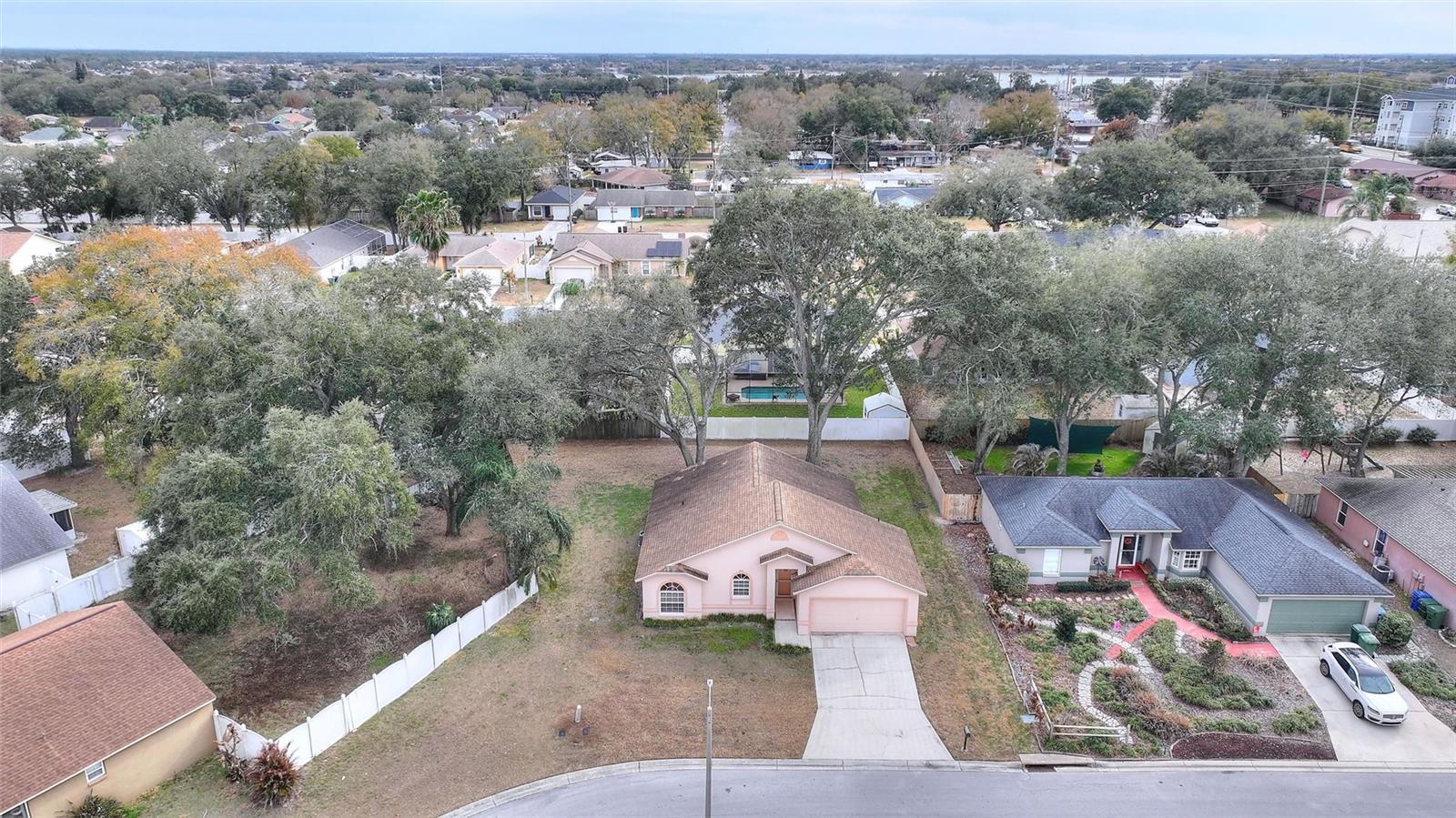 HIGHLAND HARBOR - Residential