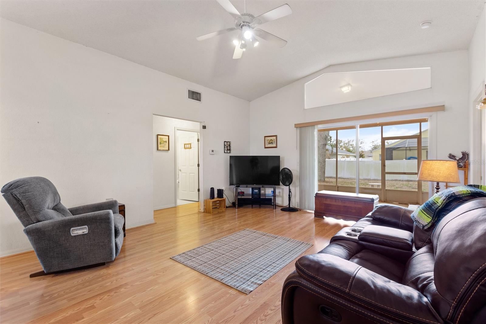 HIGHLAND HARBOR - Residential