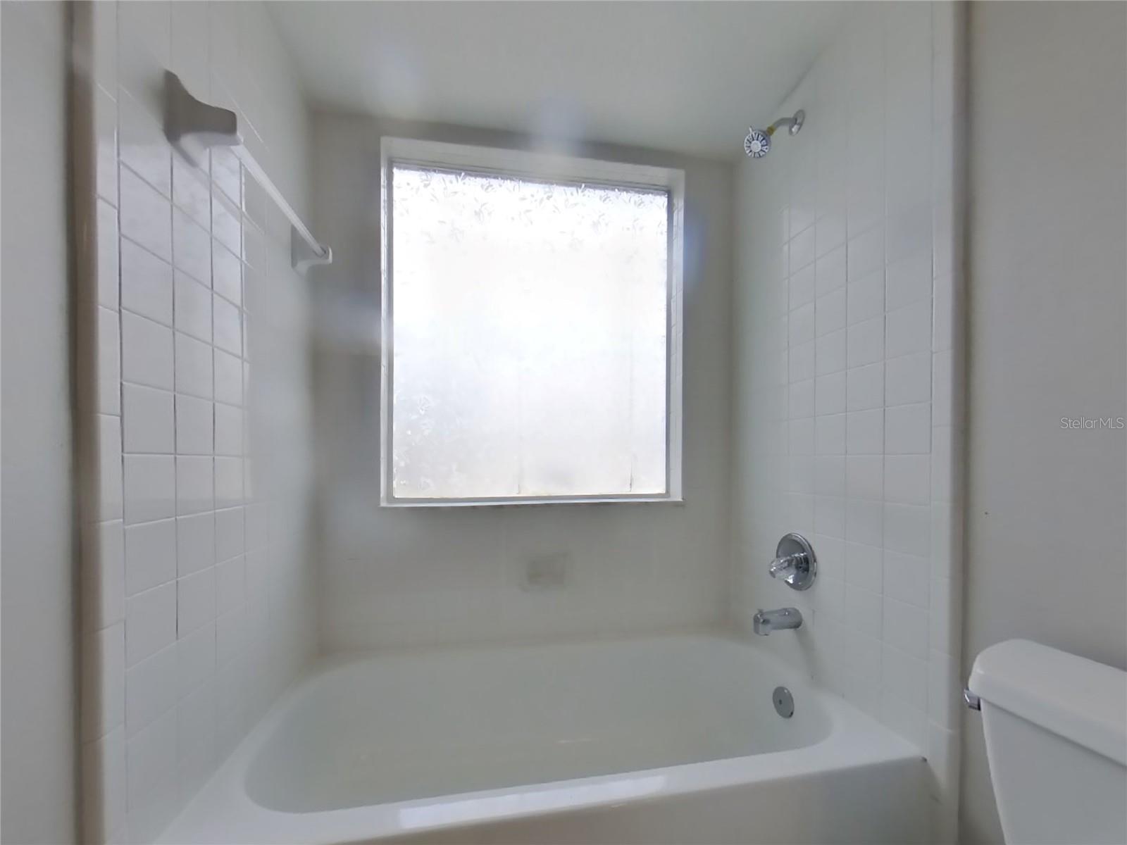 TWIN RIVERS SEC 6 - Residential Lease