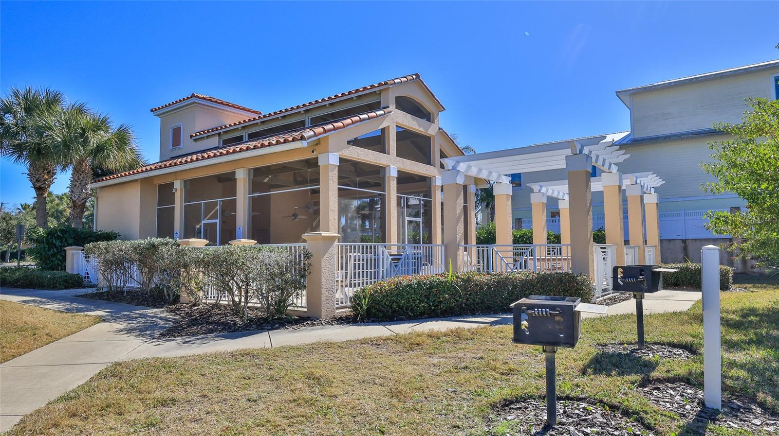 INLET MARINA VILLAS CONDOMINIUM - Residential