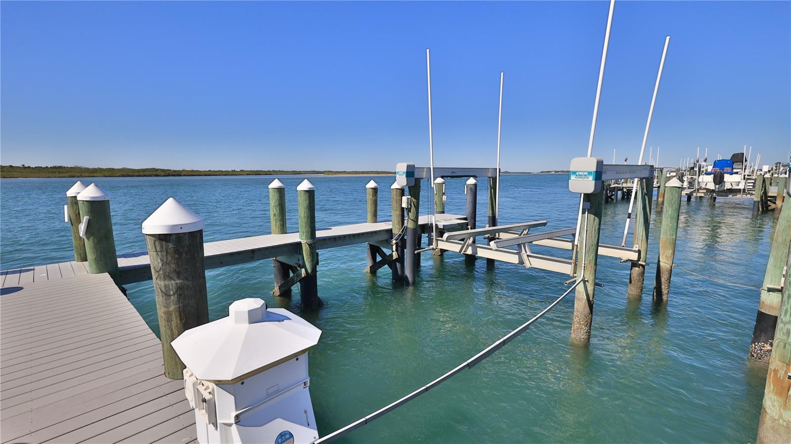 INLET MARINA VILLAS CONDOMINIUM - Residential