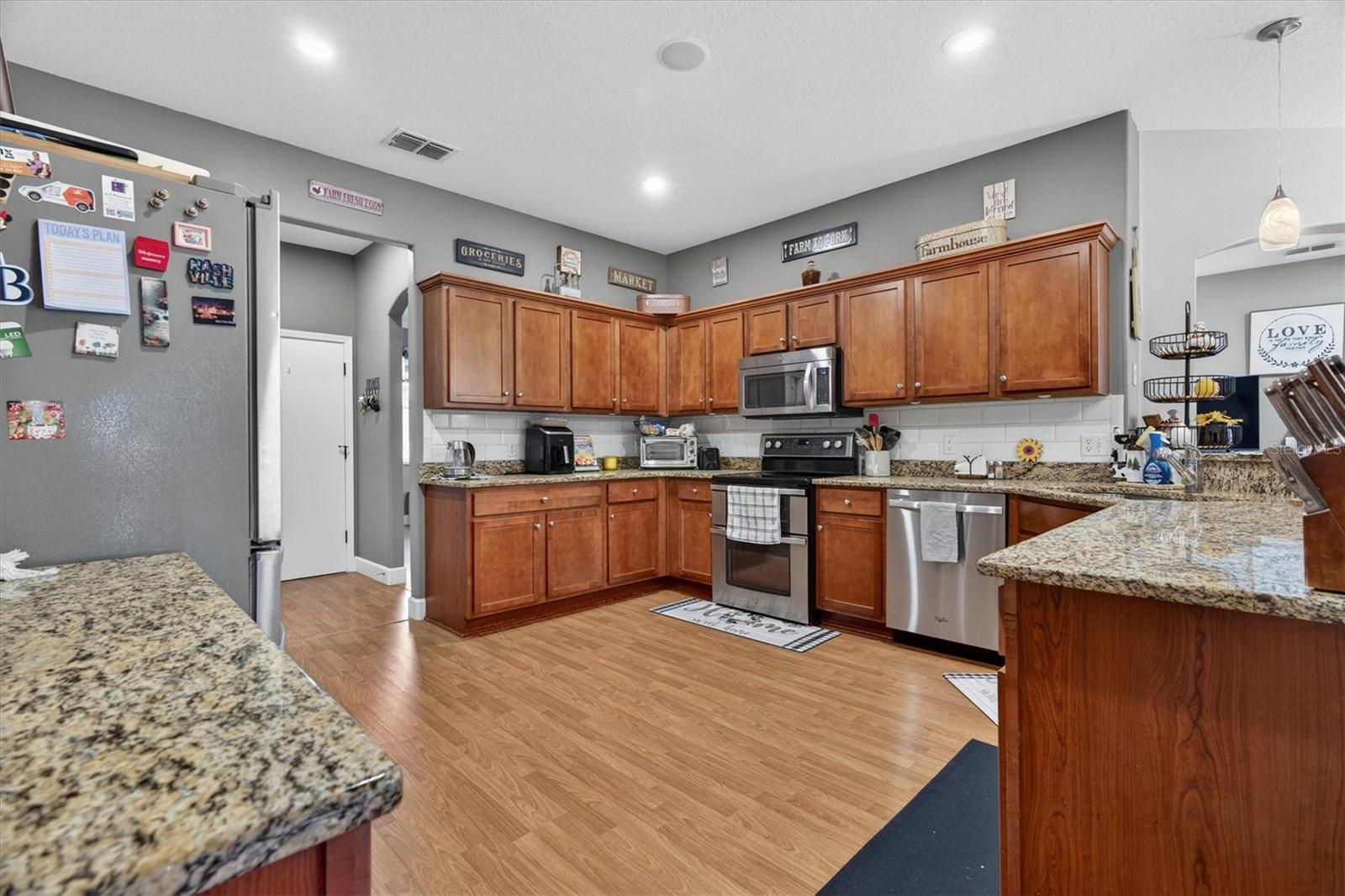 HALLAM PRESERVE EAST - Residential