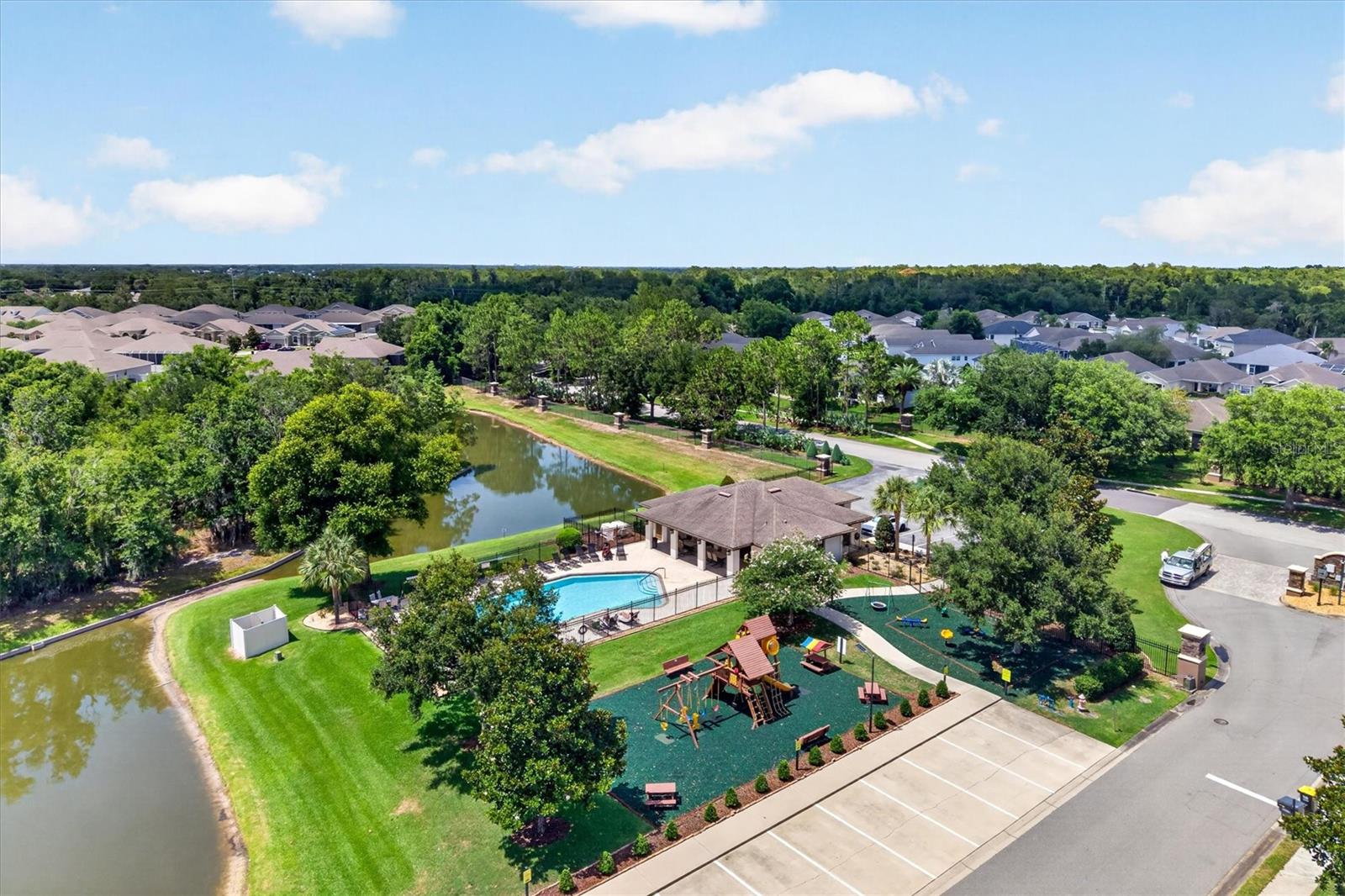 HALLAM PRESERVE EAST - Residential