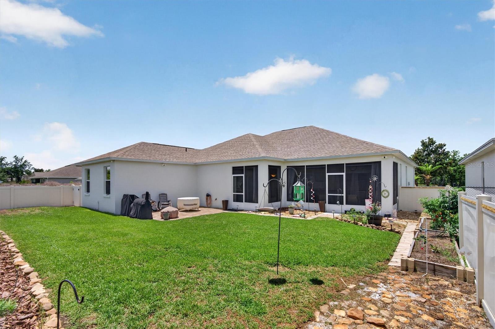 HALLAM PRESERVE EAST - Residential