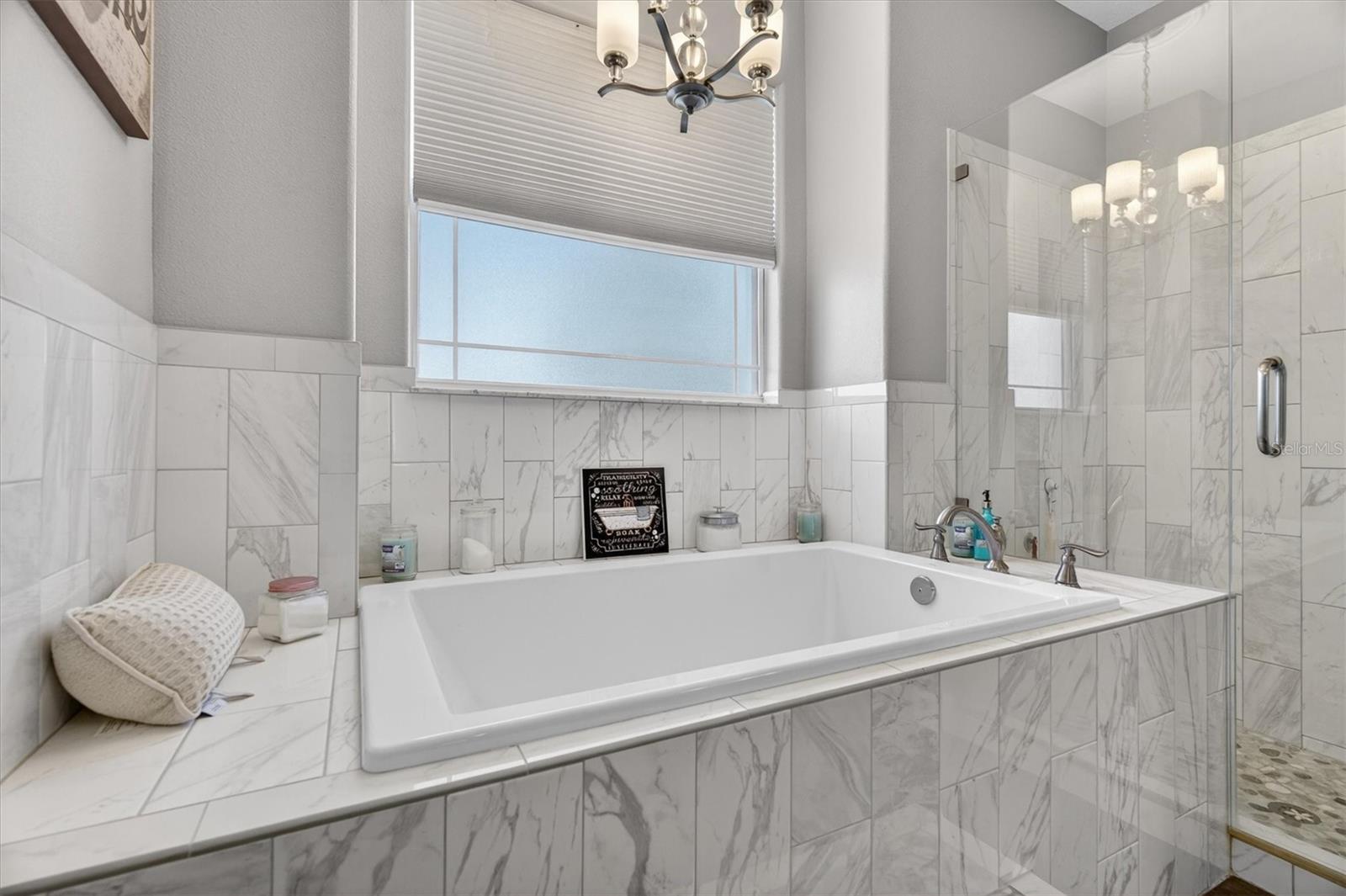 HALLAM PRESERVE EAST - Residential