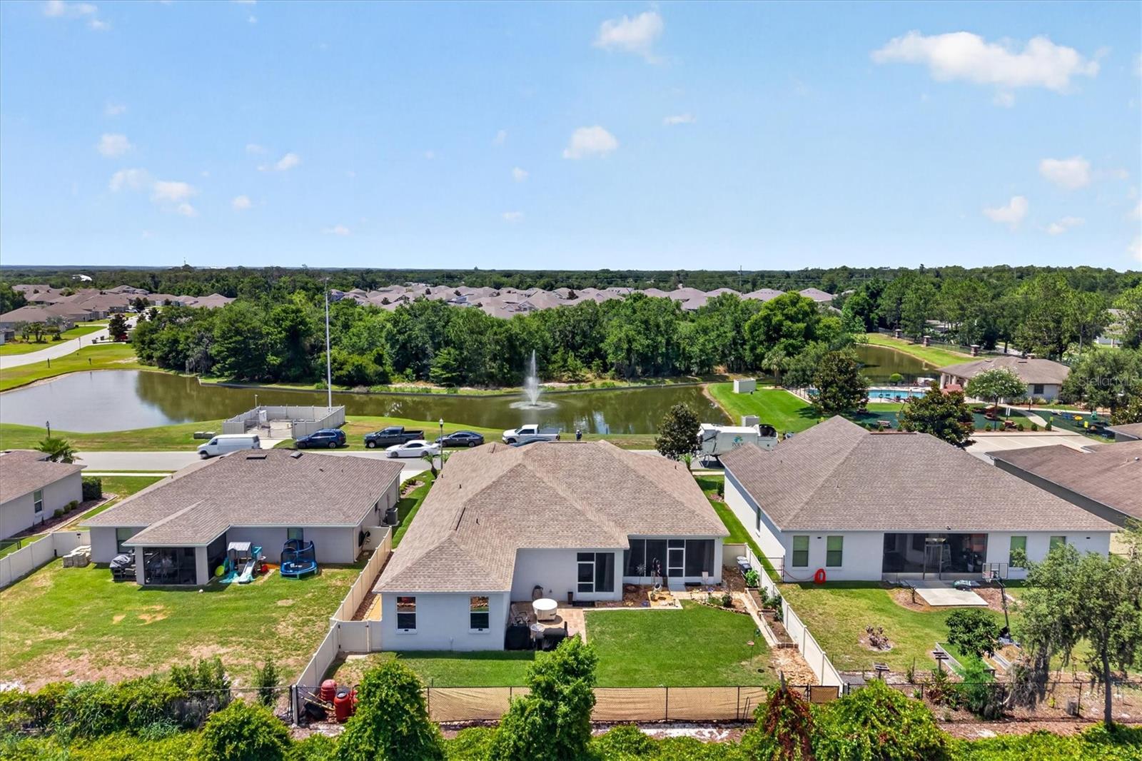 HALLAM PRESERVE EAST - Residential