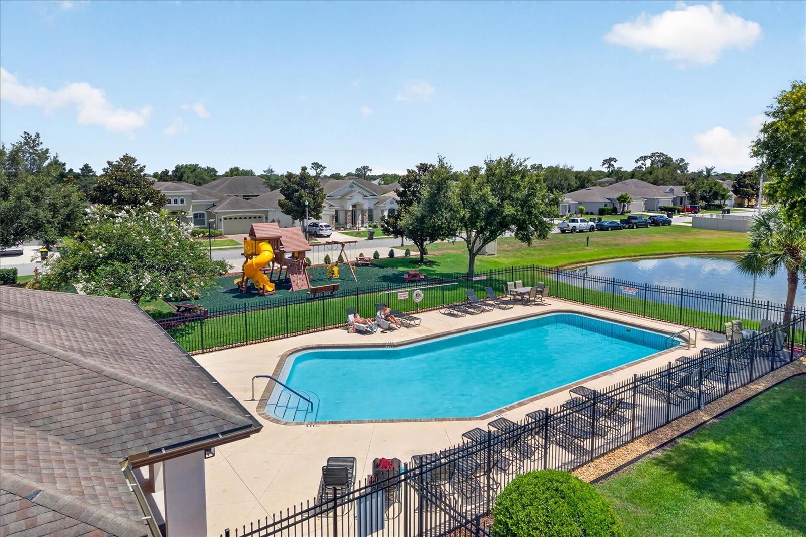 HALLAM PRESERVE EAST - Residential