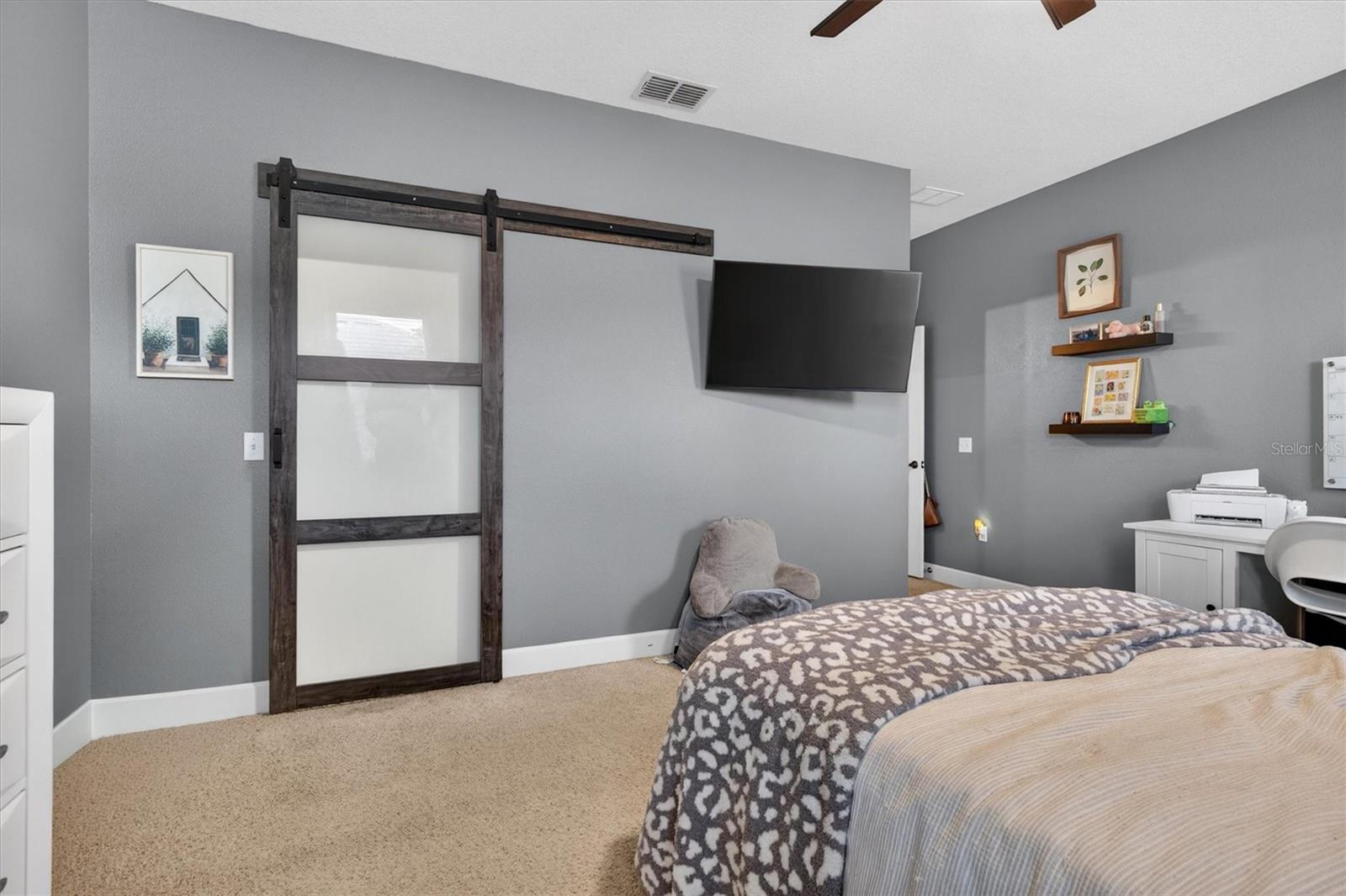 HALLAM PRESERVE EAST - Residential