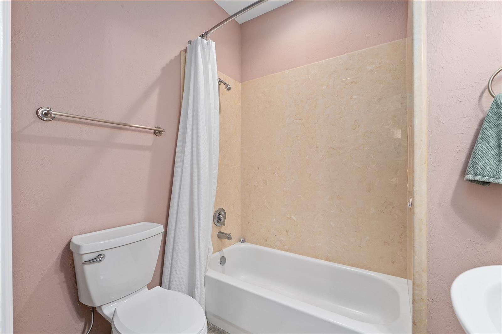 HAILE PLANTATION - Residential