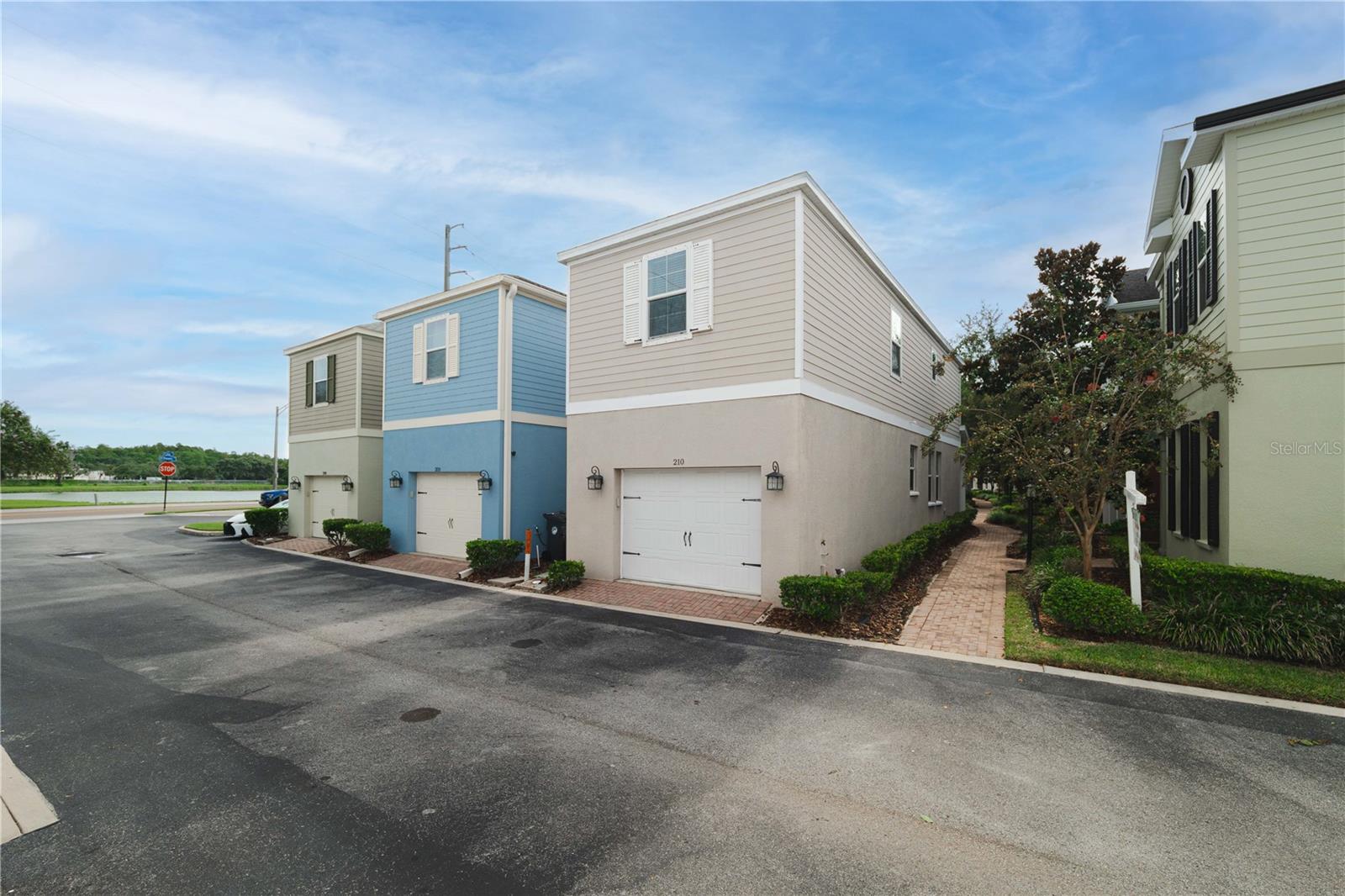 HAYES PARK VILLAGE - Residential