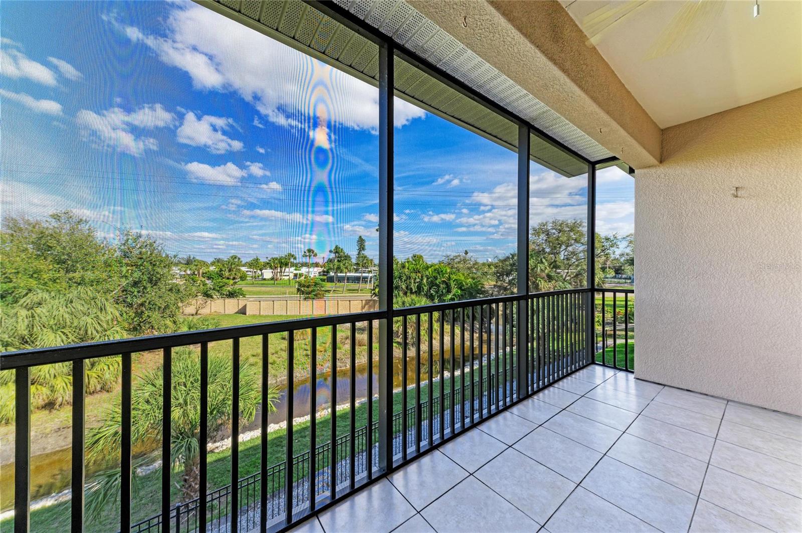 PALMA SOLA TRACE - Residential