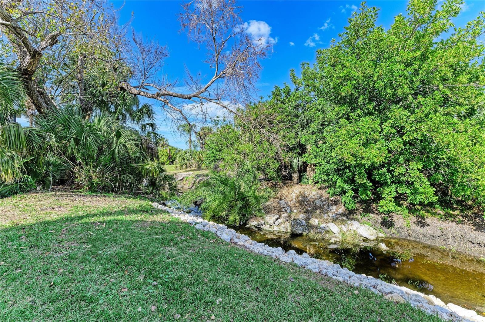 PALMA SOLA TRACE - Residential