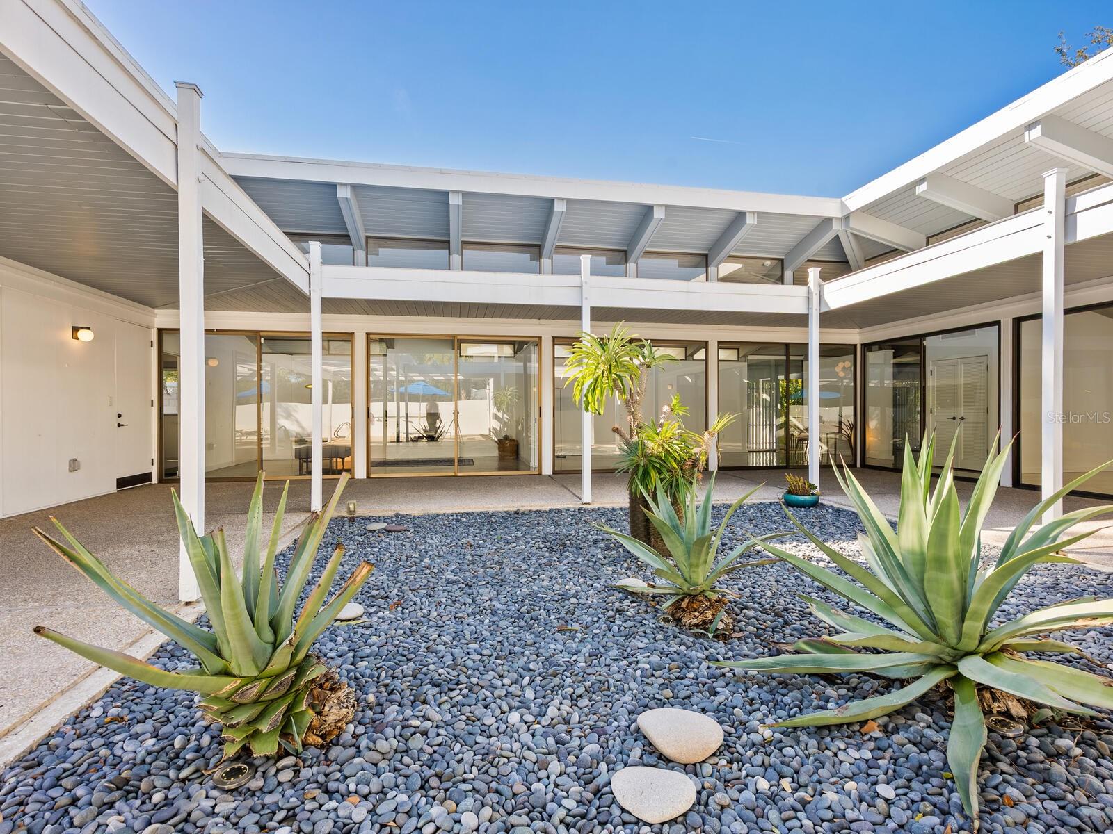 WHITFIELD COUNTRY CLUB ESTATES 1 - Residential