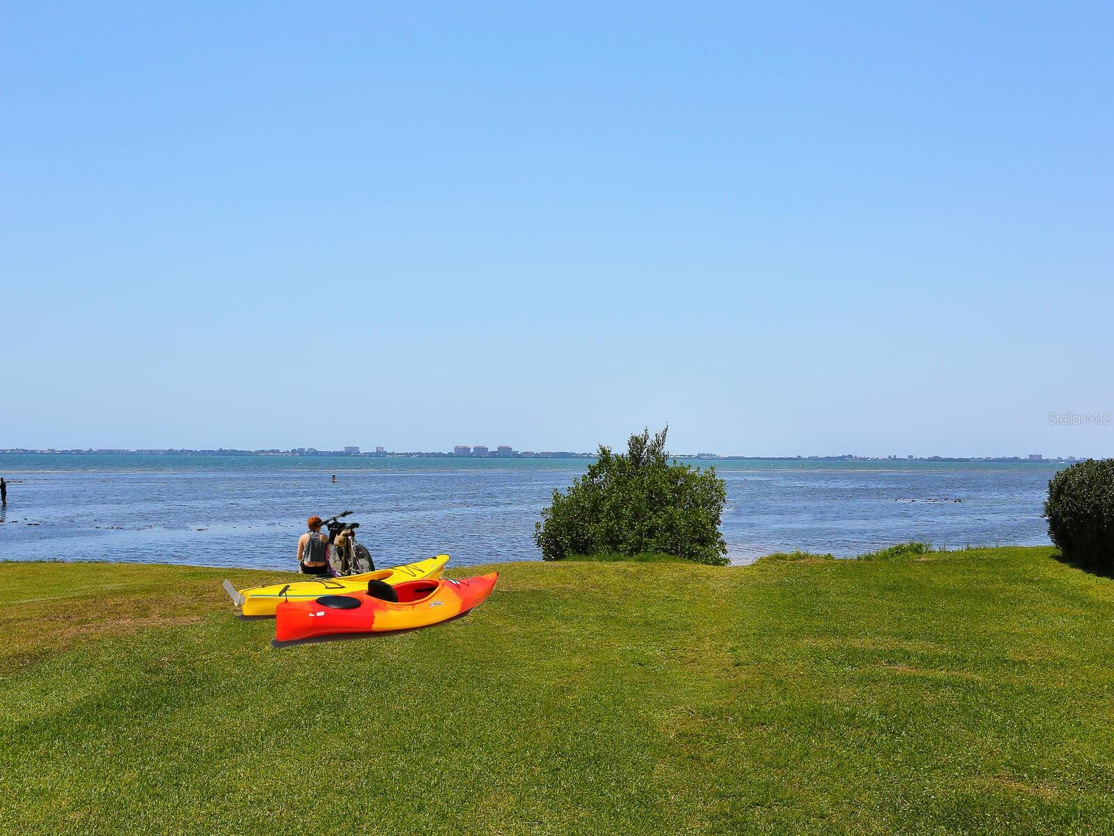 WHITFIELD COUNTRY CLUB ESTATES 1 - Residential