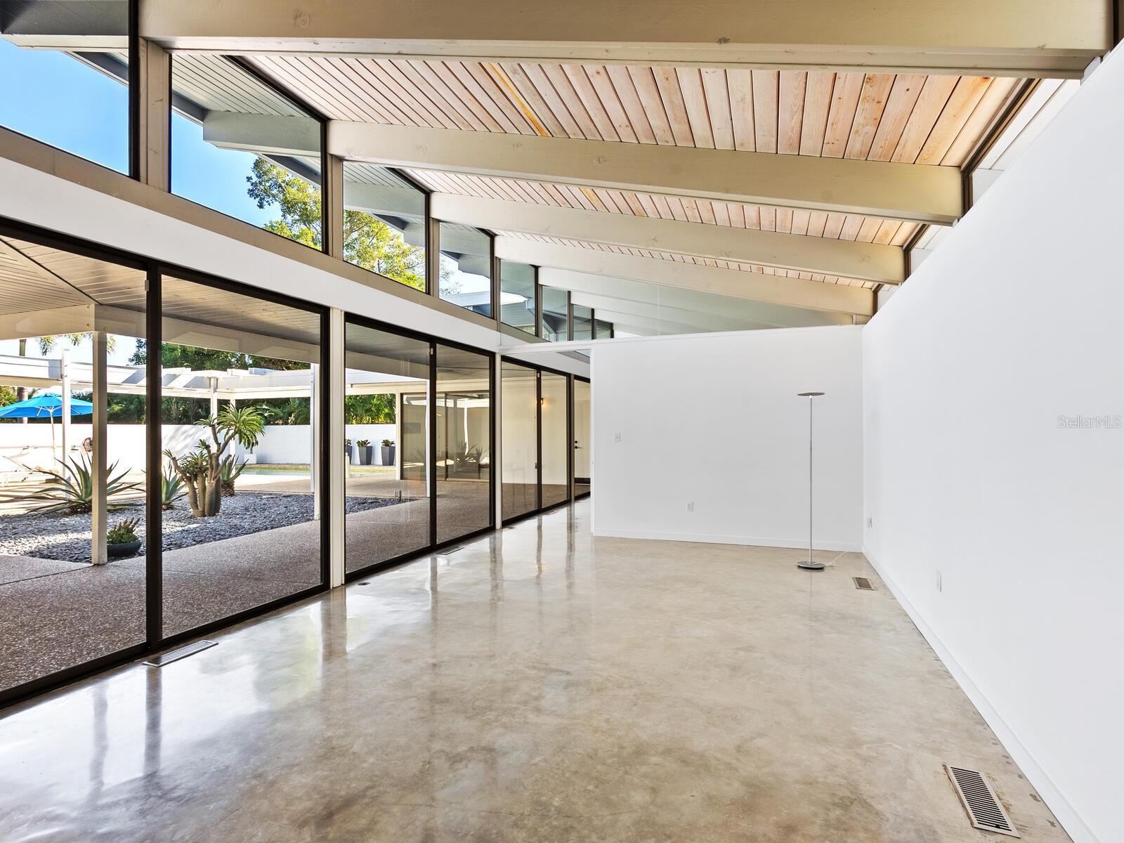 WHITFIELD COUNTRY CLUB ESTATES 1 - Residential