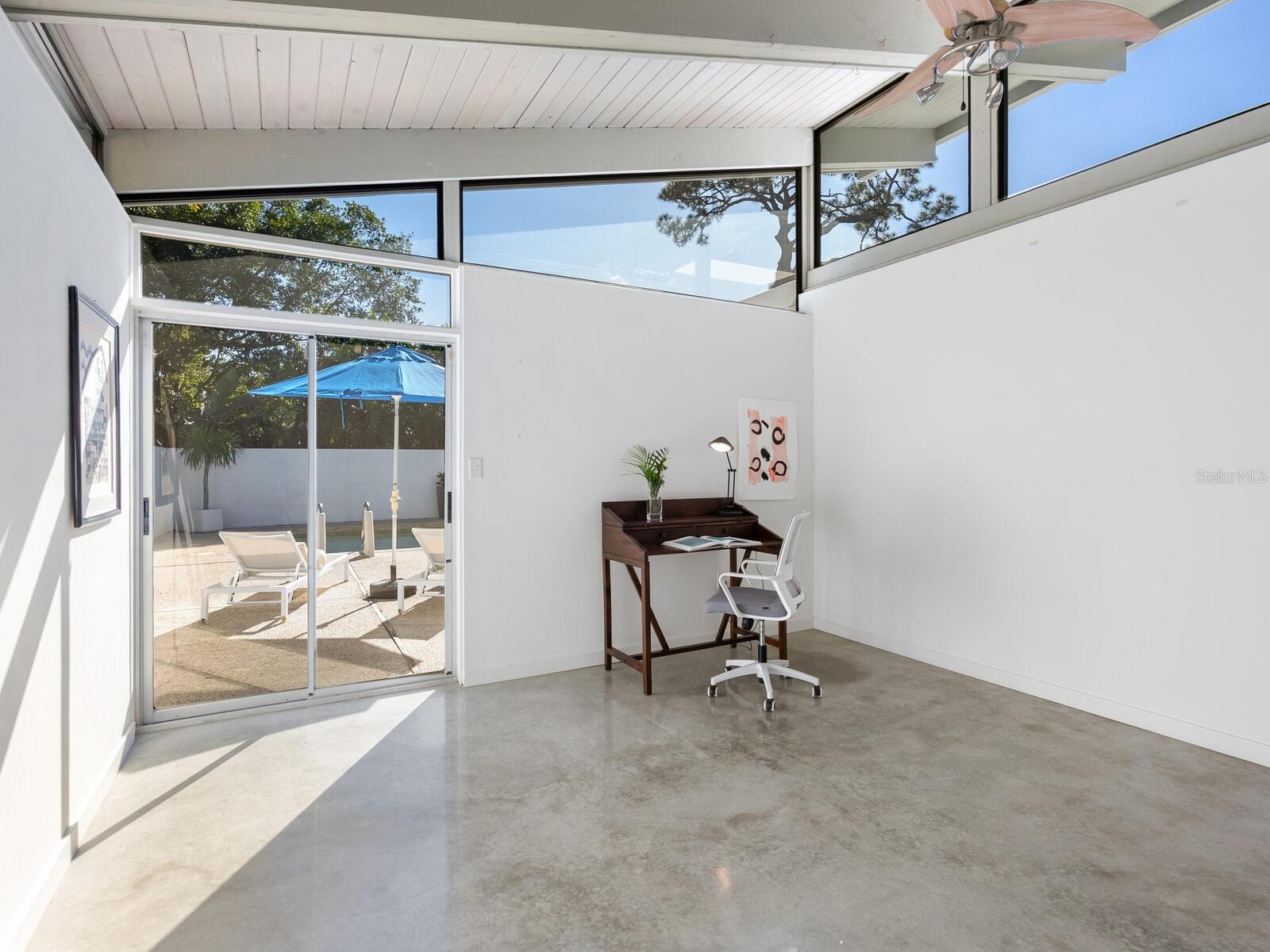 WHITFIELD COUNTRY CLUB ESTATES 1 - Residential