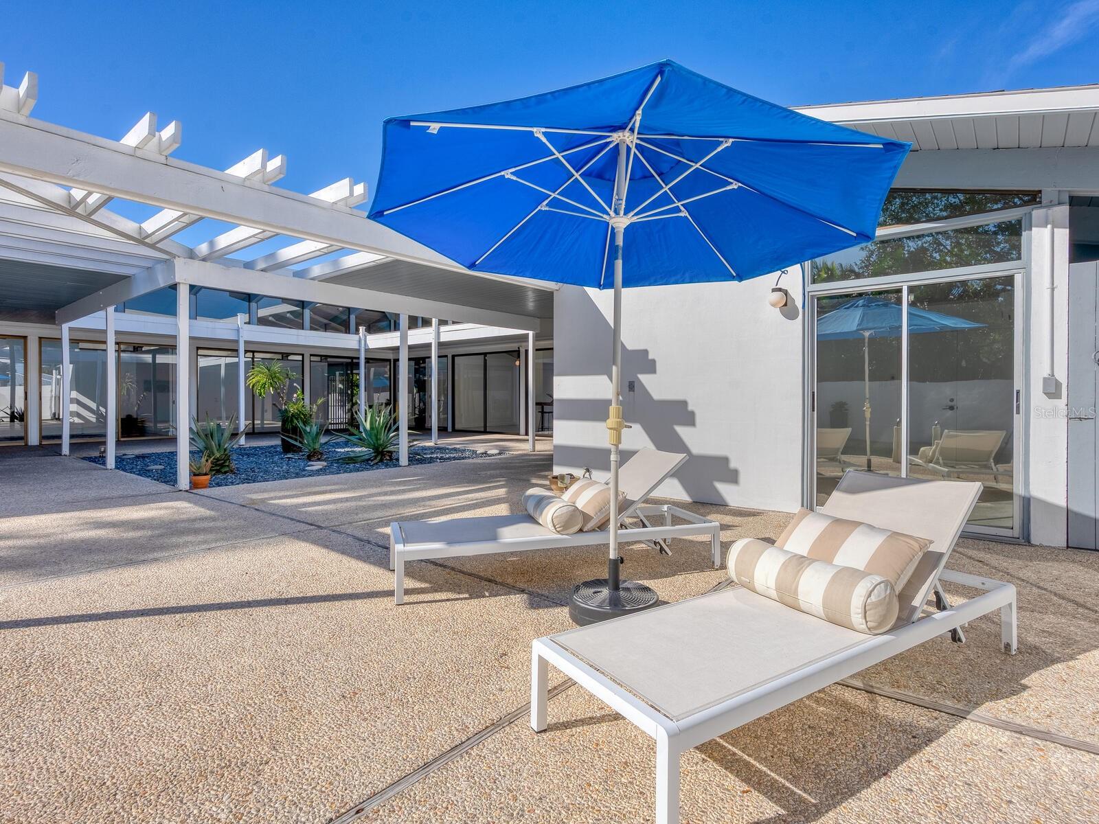 WHITFIELD COUNTRY CLUB ESTATES 1 - Residential