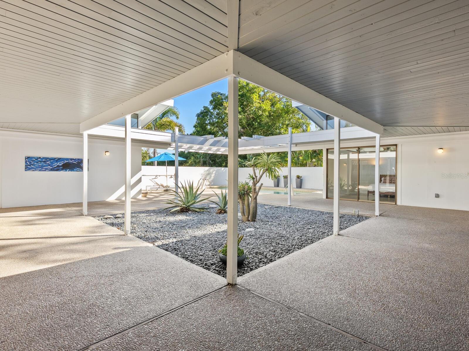 WHITFIELD COUNTRY CLUB ESTATES 1 - Residential